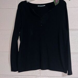 Karen Scott Black soft long sleeves size L